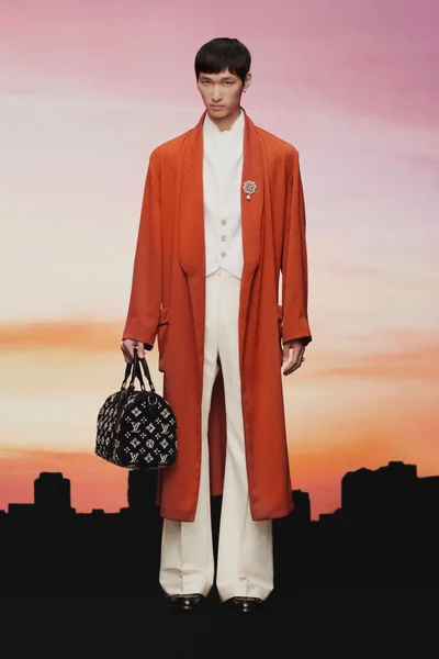 Look 8
